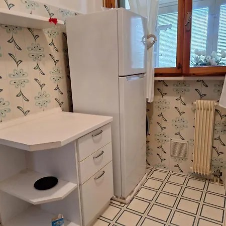 Venezuela Apartment *